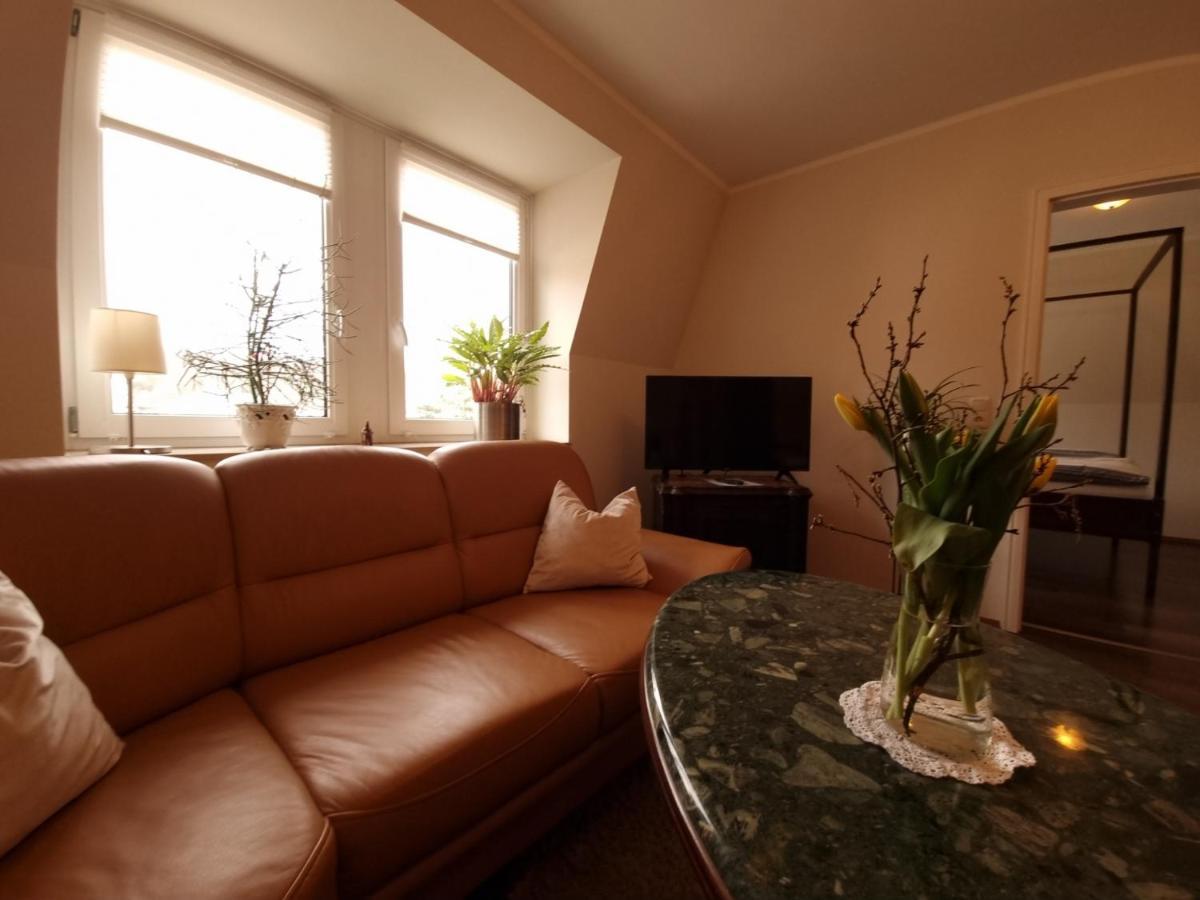 Ferienwohnung Elbhangblick - Fur 2 Personen Dresden Buitenkant foto